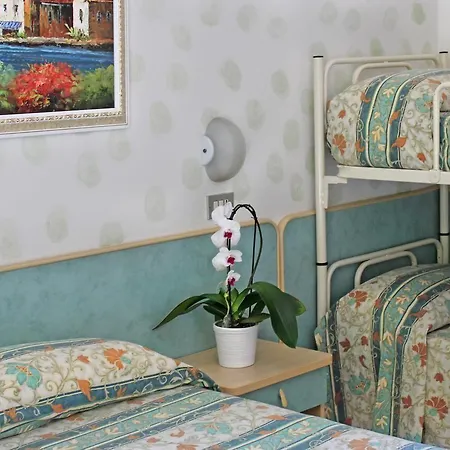 Ξενοδοχείο Flora