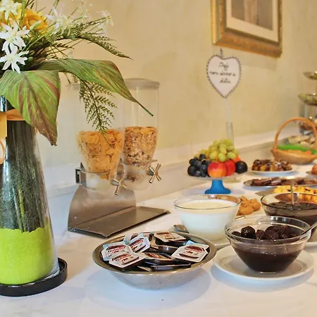 Flora Hotel Bellaria-Igea Marina