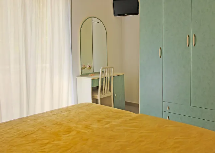 Flora Hotel Bellaria-Igea Marina